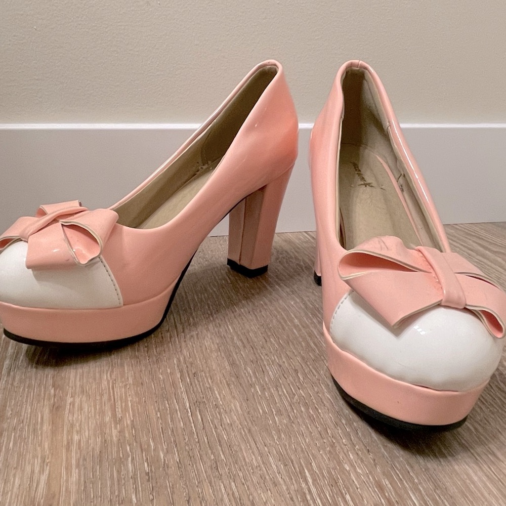 Pink Pixie Cove Pumps Size US 38